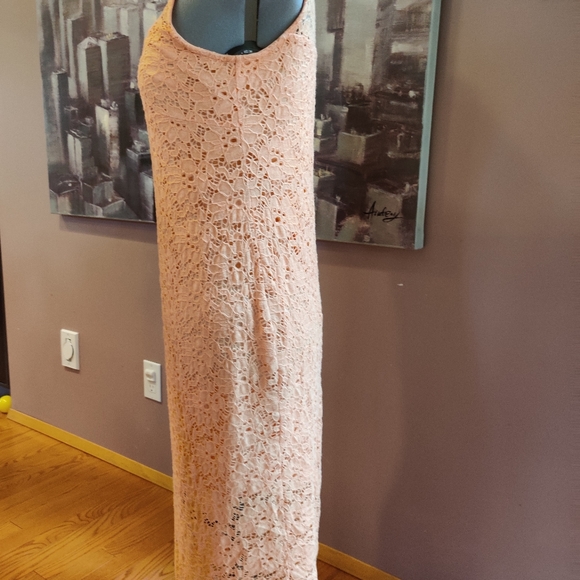 Thyme Maternity Peach Eyelet dress - Picture 5 of 8